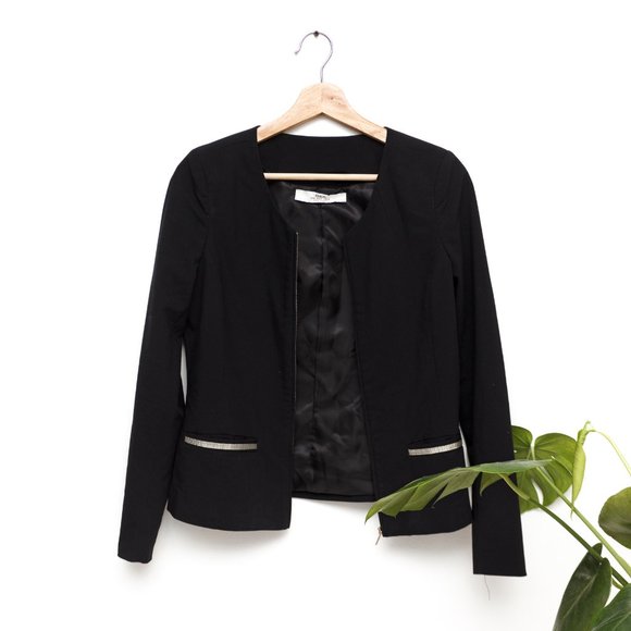 DEX | Black Zip-Up Work Blazer w/ Silver Details - Picture 2 of 5